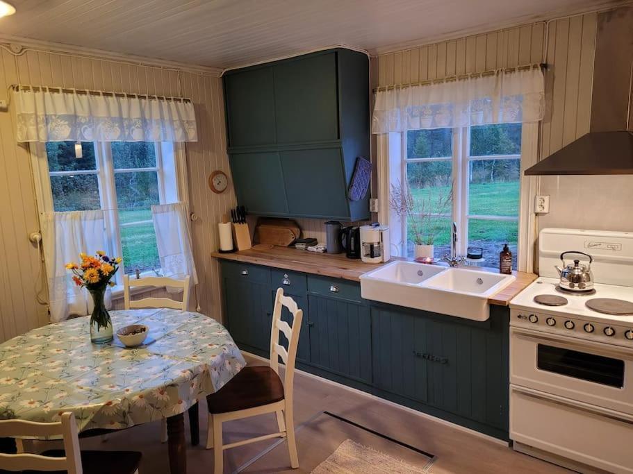 Villa Idyllisk Smabruk à Landsem Extérieur photo